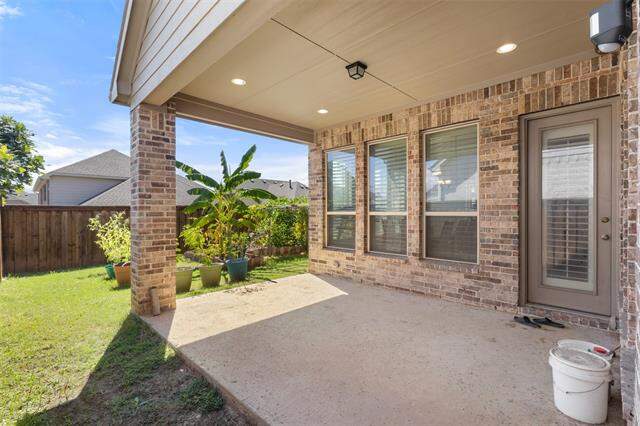 5 Bedroom Single Family Home/House's Image 25