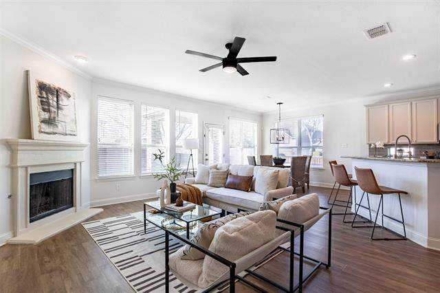 4 Bedroom Single Family Home/House's Image 10