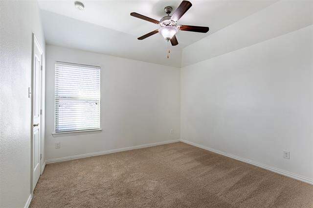 4 Bedroom Single Family Home/House's Image 26