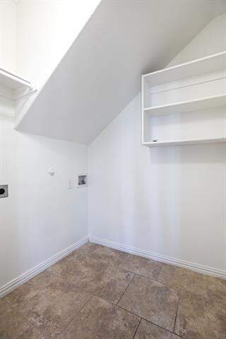 4 Bedroom Single Family Home/House's Image 4