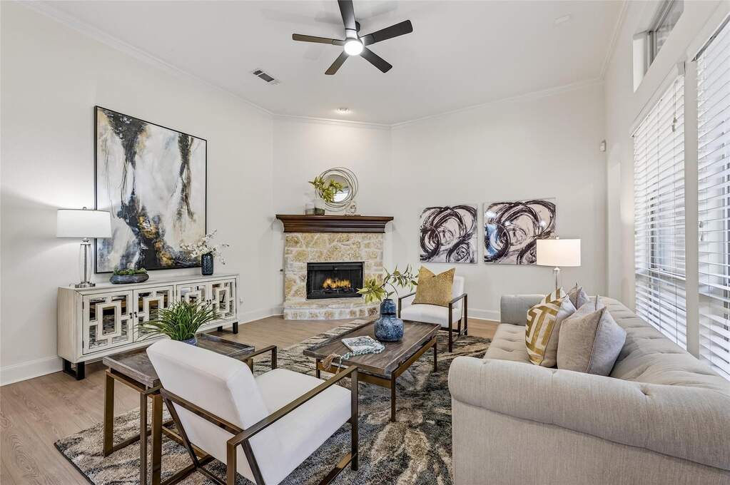 3 Bedroom Single Family Home/House's Image 7