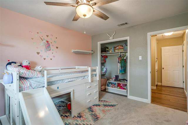 4 Bedroom Single Family Home/House's Image 16