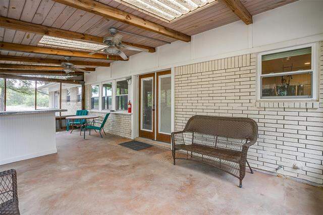 4 Bedroom Single Family Home/House's Image 25