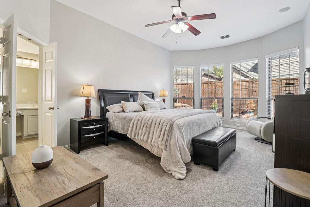 4 Bedroom Single Family Home/House's Image 21