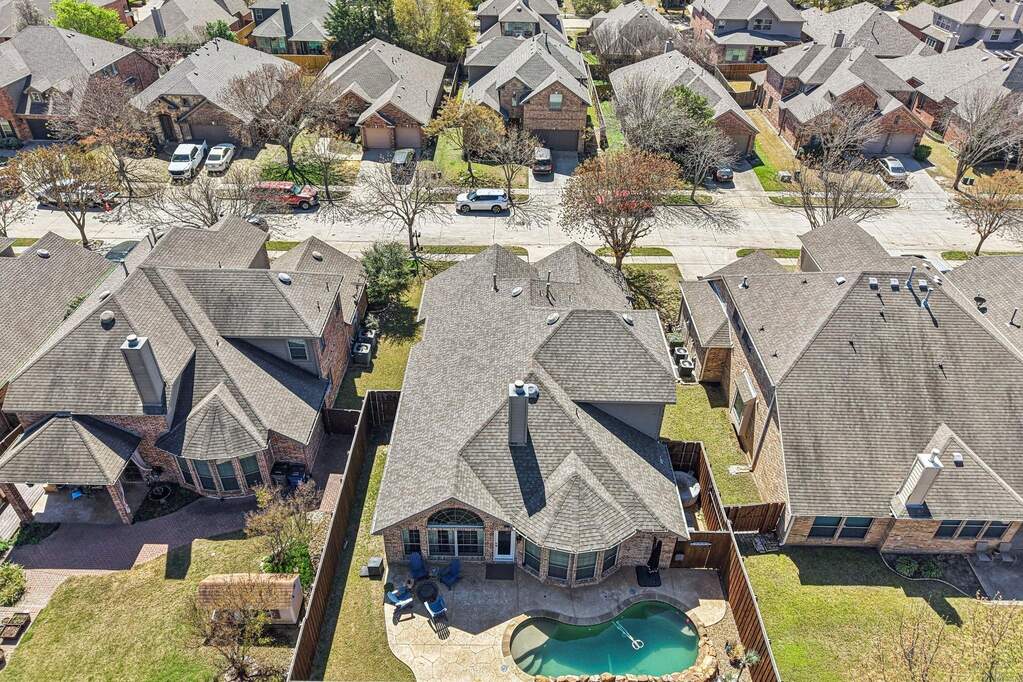 4 Bedroom Single Family Home/House's Image 31