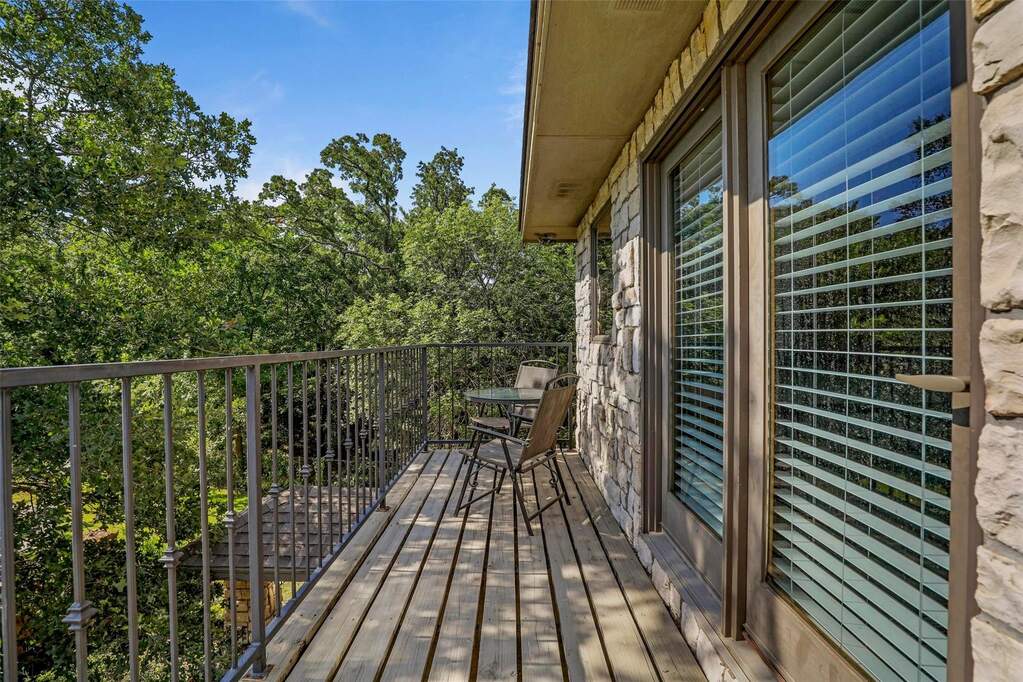 4 Bedroom Single Family Home/House's Image 22