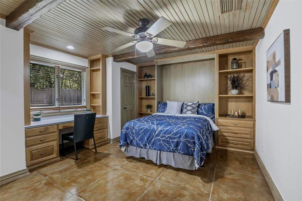4 Bedroom Single Family Home/House's Image 23