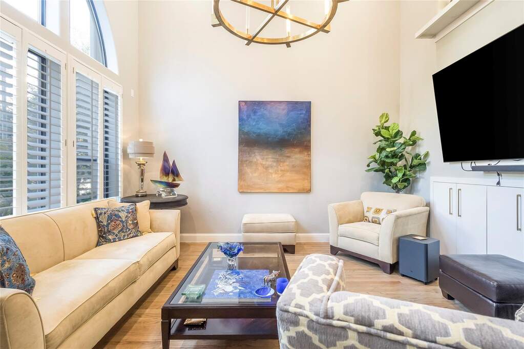 3 Bedroom Villa/Townhouse's Image 8