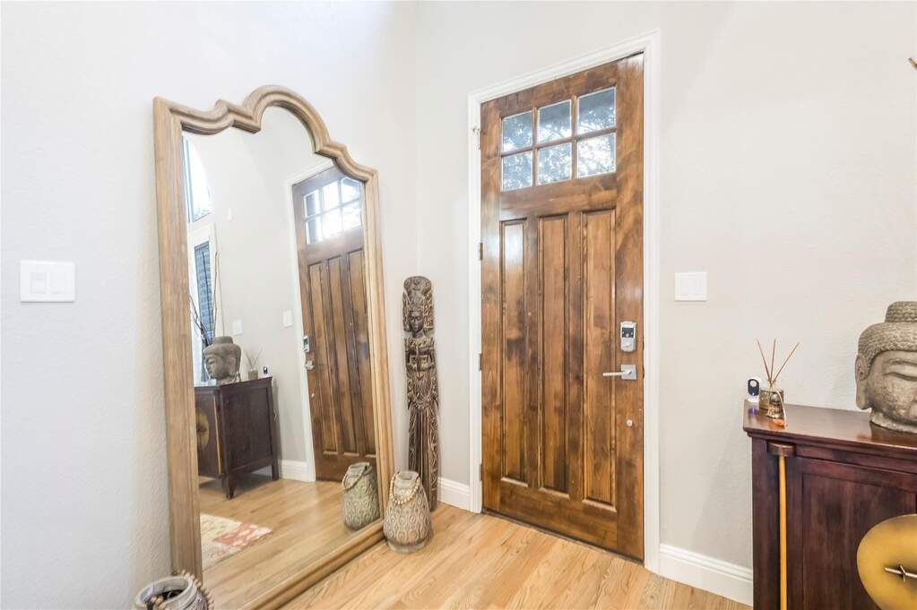 3 Bedroom Villa/Townhouse's Image 20