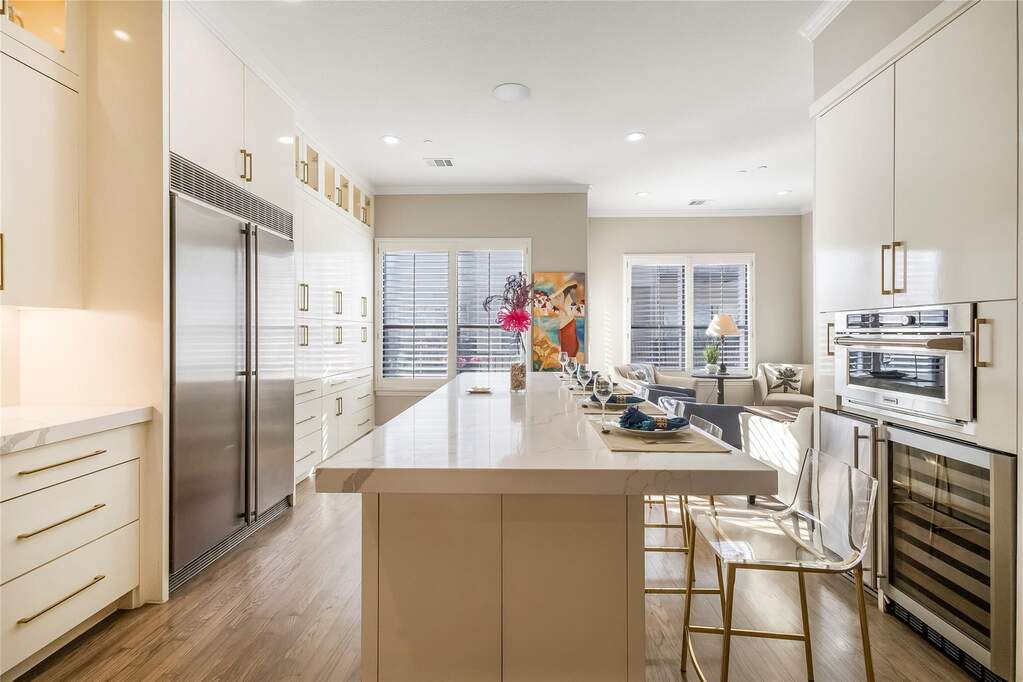 3 Bedroom Villa/Townhouse's Image 6