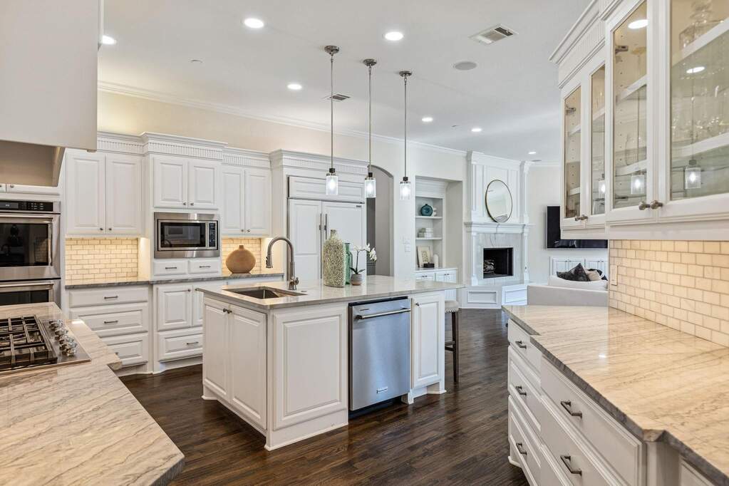 4 Bedroom Single Family Home/House's Image 16