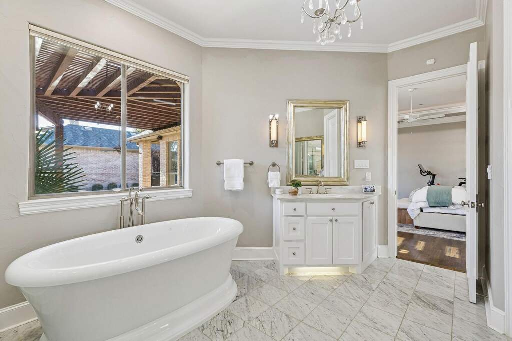 4 Bedroom Single Family Home/House's Image 22