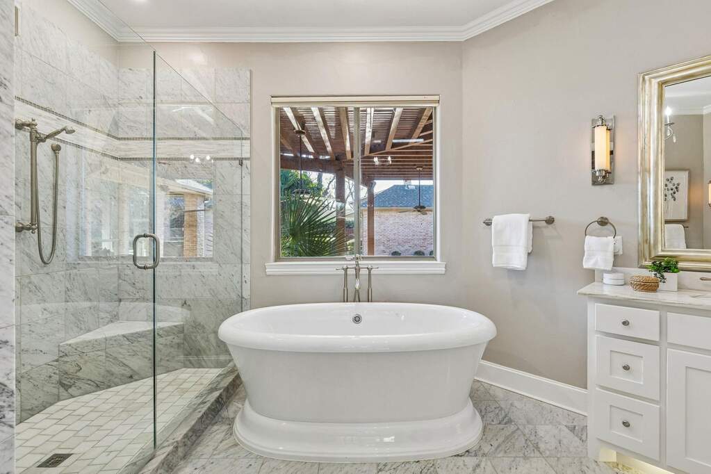 4 Bedroom Single Family Home/House's Image 23
