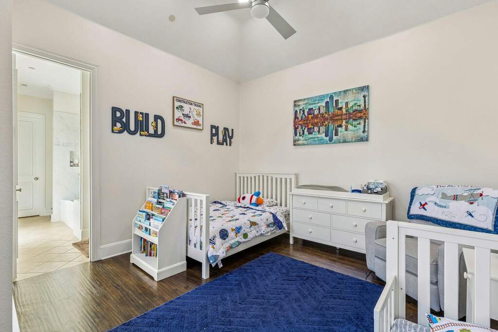 4 Bedroom Single Family Home/House's Image 25