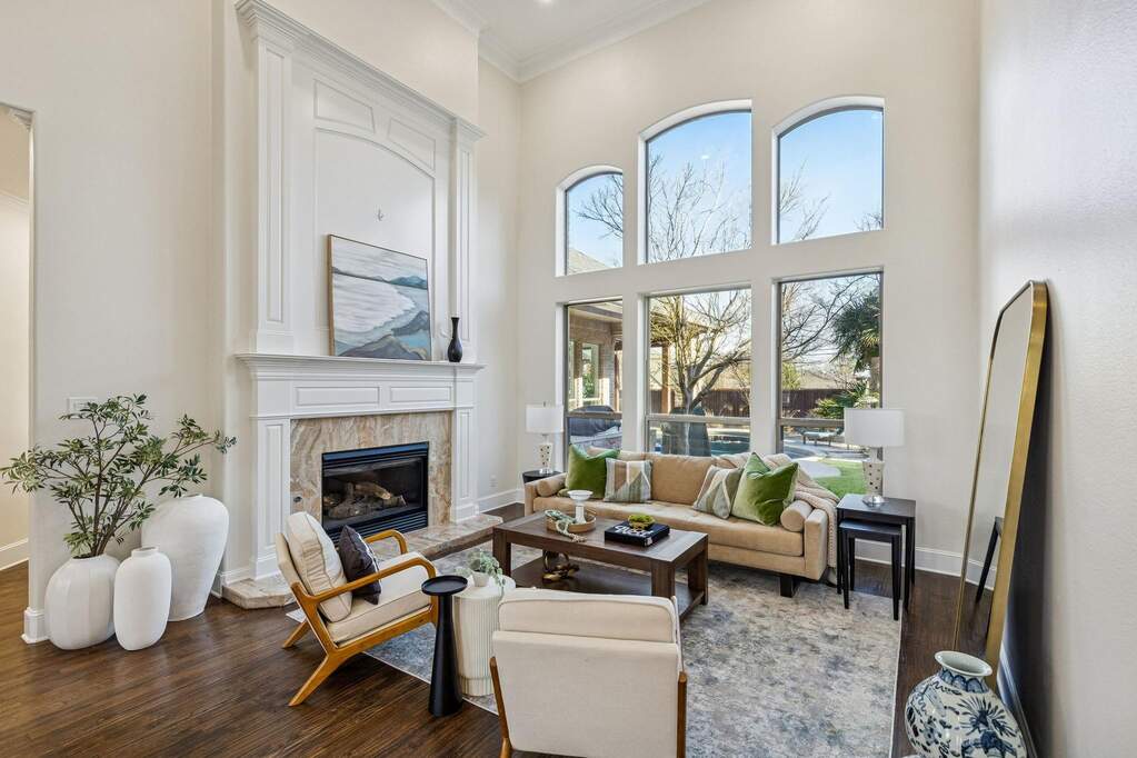 4 Bedroom Single Family Home/House's Image 4