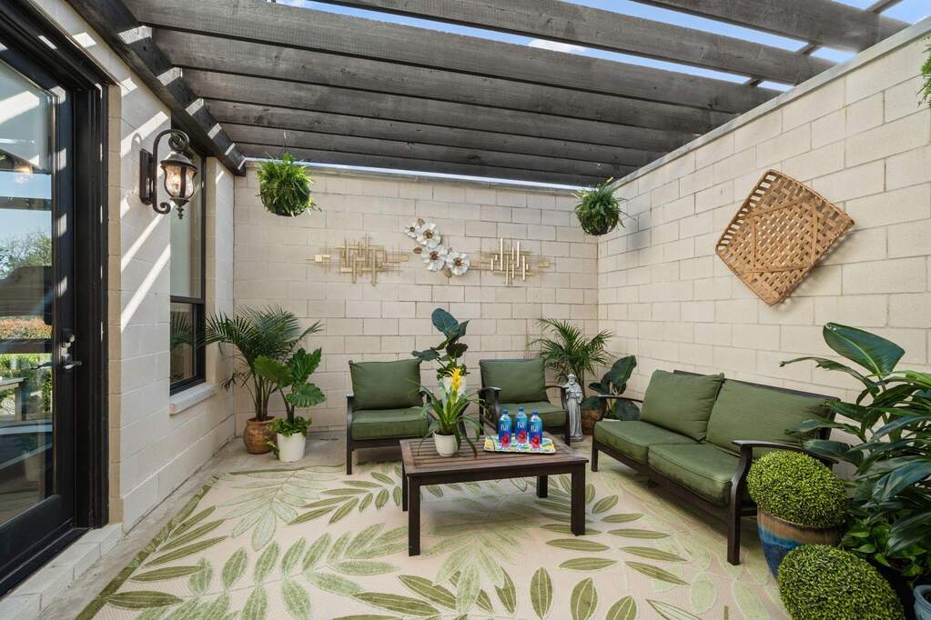 4 Bedroom Single Family Home/House's Image 14