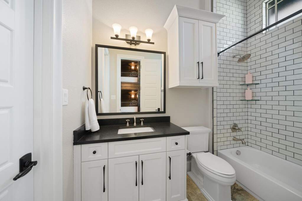 4 Bedroom Single Family Home/House's Image 19