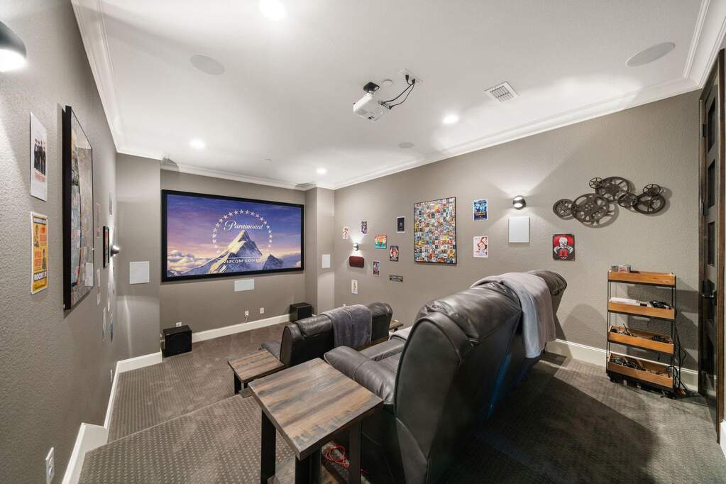 4 Bedroom Single Family Home/House's Image 25