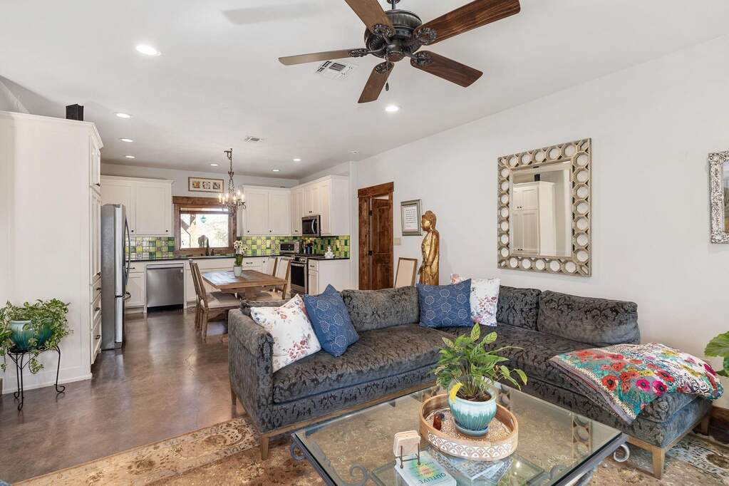 4 Bedroom Farm/Ranch/Plantation's Image 26