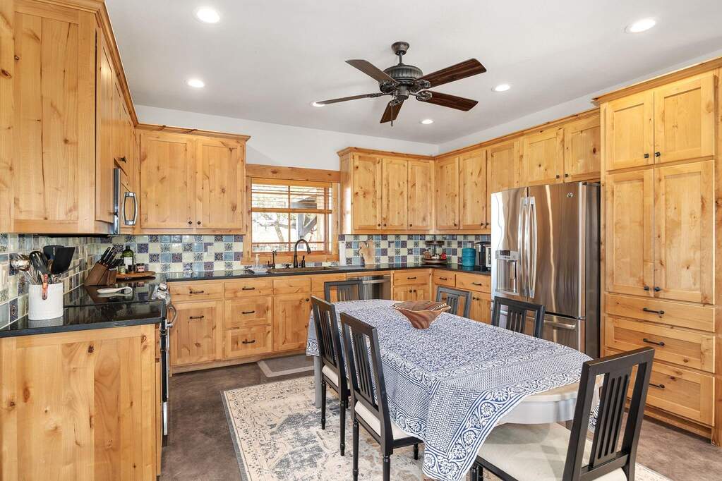 4 Bedroom Farm/Ranch/Plantation's Image 30