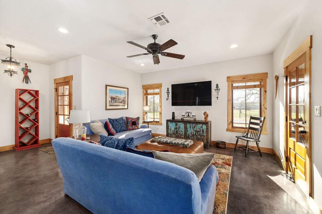 4 Bedroom Farm/Ranch/Plantation's Image 31