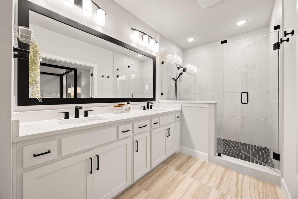 3 Bedroom Single Family Home/House's Image 23