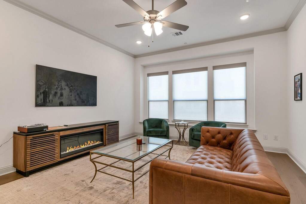 3 Bedroom Villa/Townhouse's Image 3