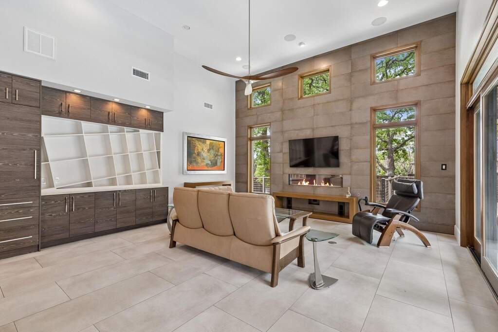 3 Bedroom Single Family Home/House's Image 10