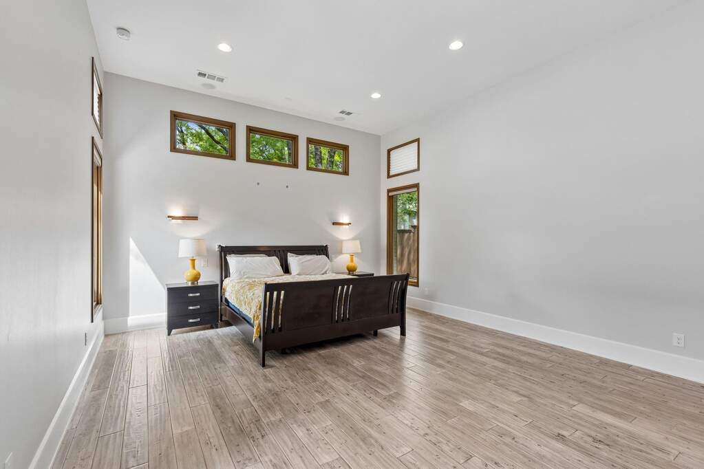 3 Bedroom Single Family Home/House's Image 14