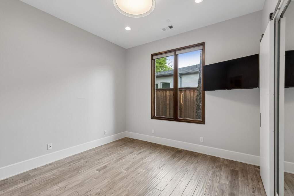 3 Bedroom Single Family Home/House's Image 22