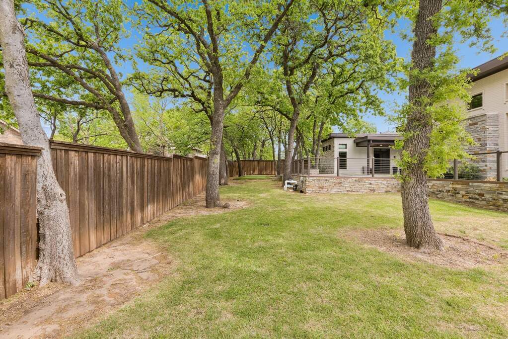 3 Bedroom Single Family Home/House's Image 33