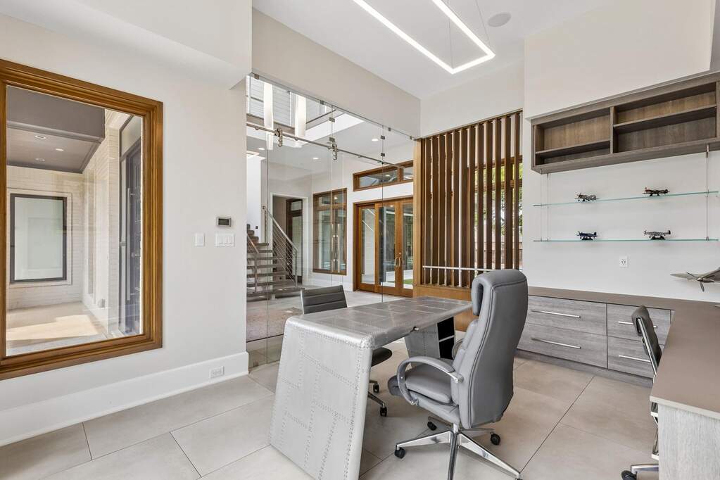 3 Bedroom Single Family Home/House's Image 3