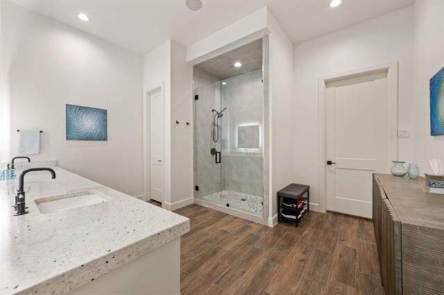 2 Bedroom Apartment/Flat's Image 18