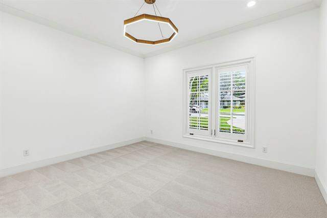 4 Bedroom Single Family Home/House's Image 28