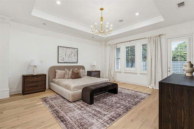 4 Bedroom Single Family Home/House's Image 4