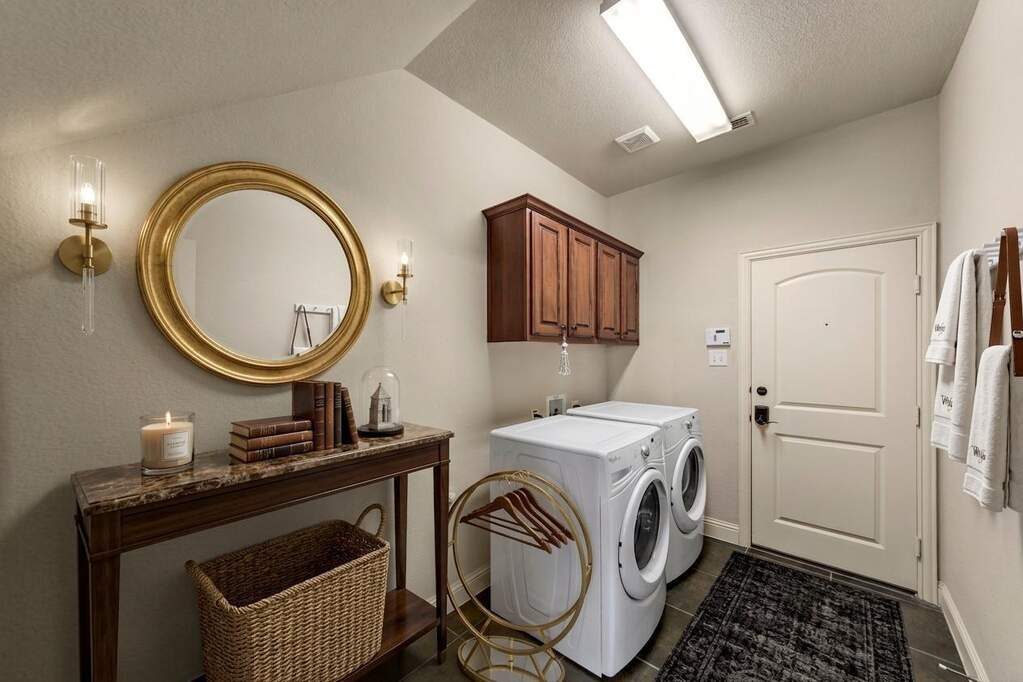 2 Bedroom Villa/Townhouse's Image 16