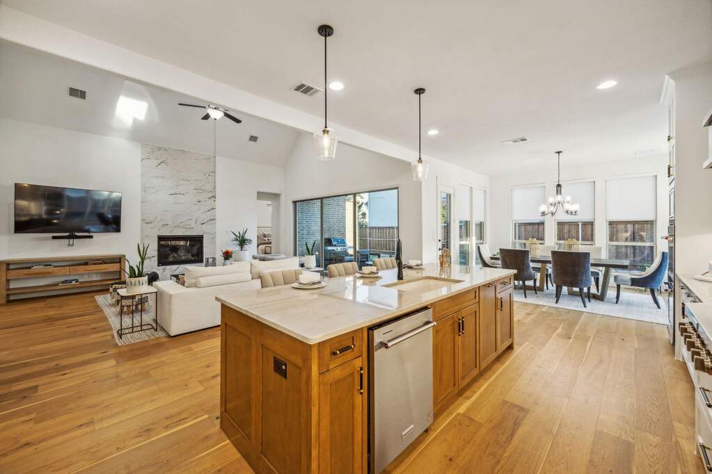 4 Bedroom Single Family Home/House's Image 11