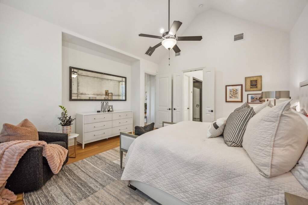 4 Bedroom Single Family Home/House's Image 14