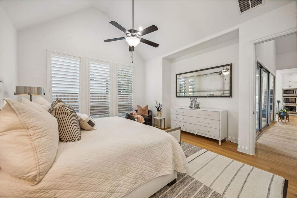 4 Bedroom Single Family Home/House's Image 15