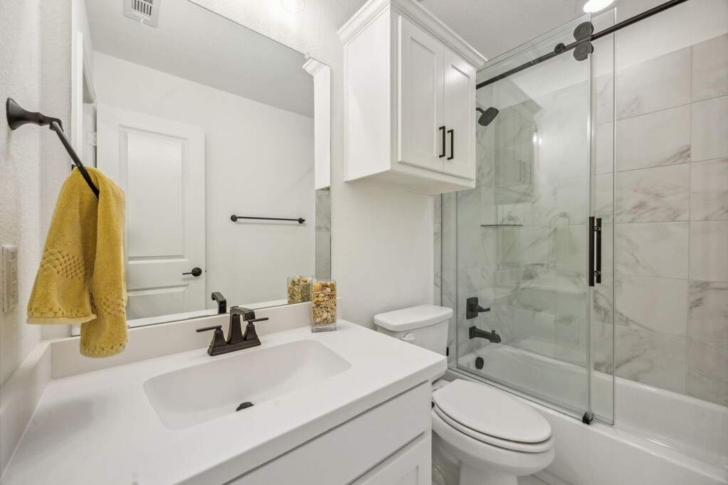 4 Bedroom Single Family Home/House's Image 27