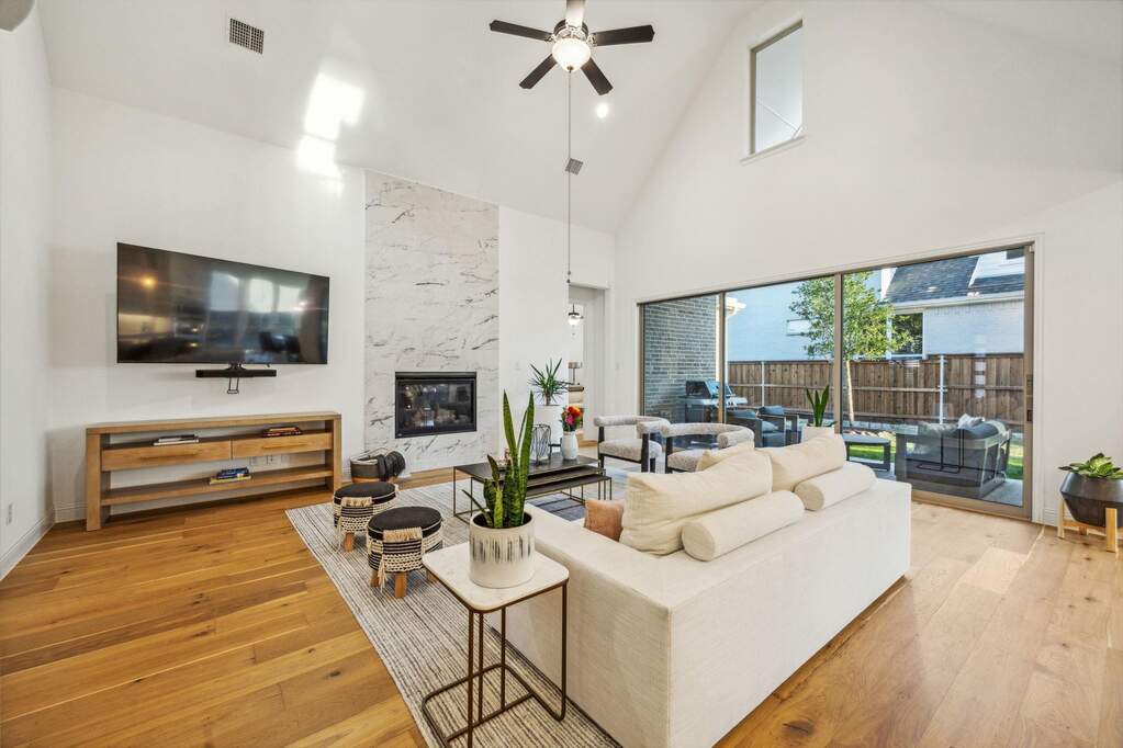 4 Bedroom Single Family Home/House's Image 6
