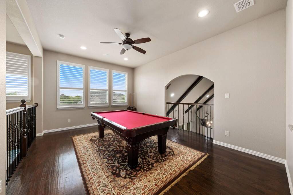 4 Bedroom Single Family Home/House's Image 22