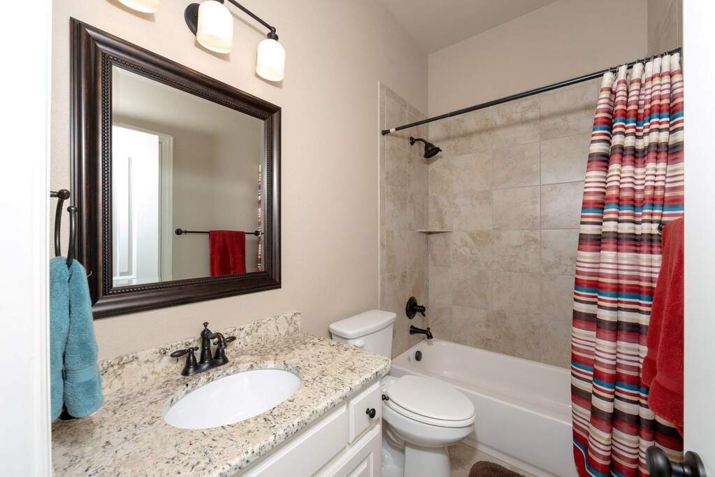 4 Bedroom Single Family Home/House's Image 27