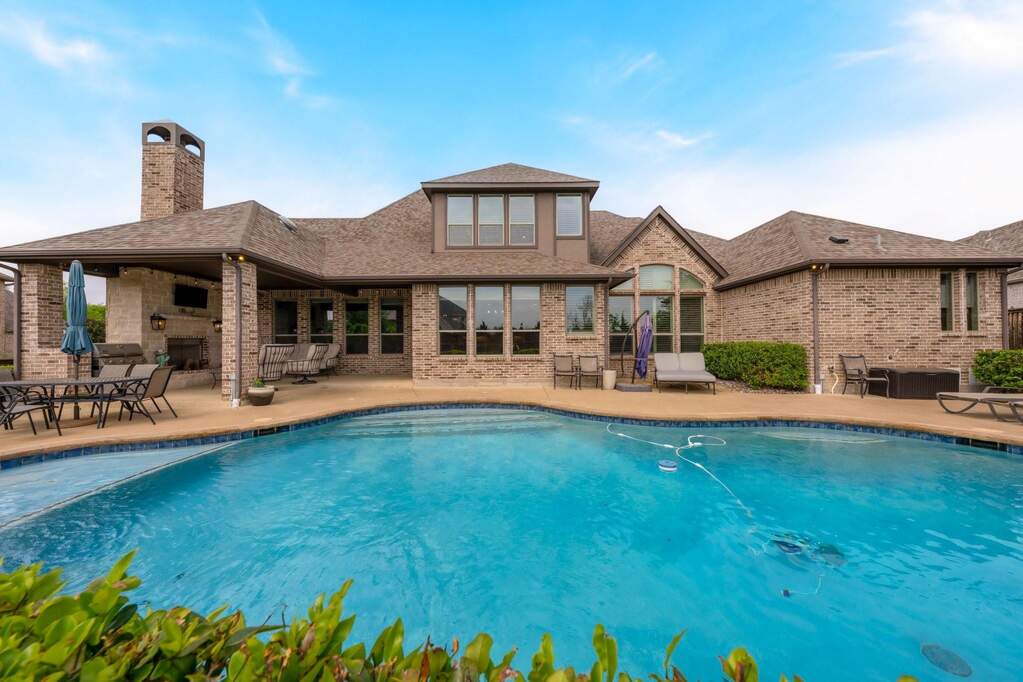 4 Bedroom Single Family Home/House's Image 35