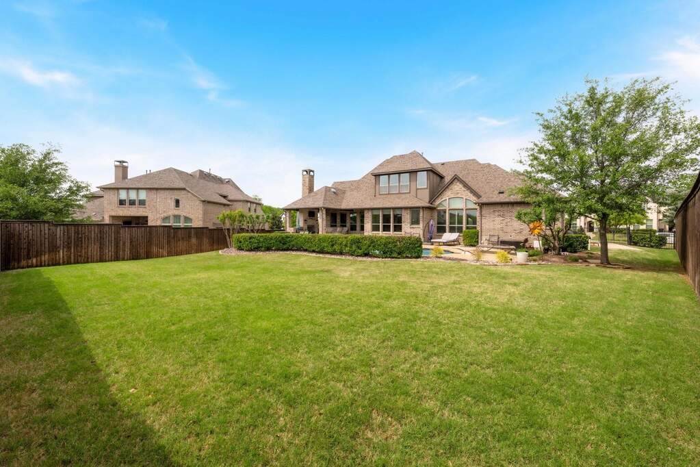 4 Bedroom Single Family Home/House's Image 36