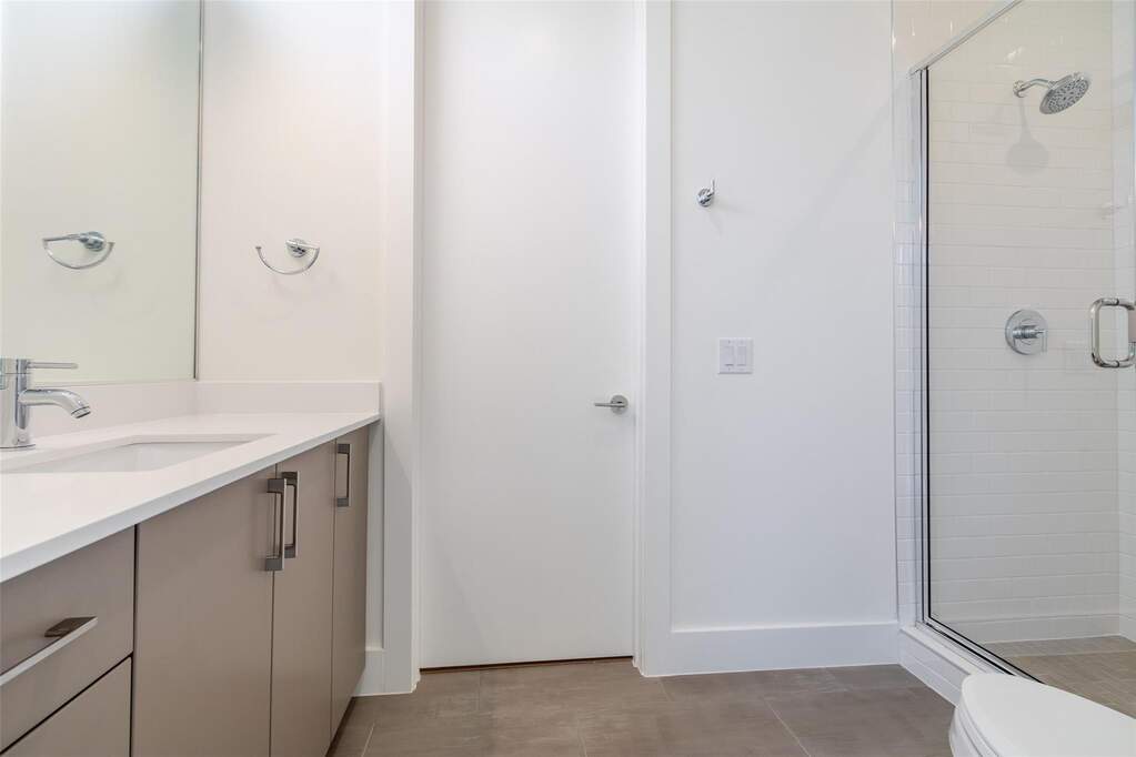 3 Bedroom Single Family Home/House's Image 11
