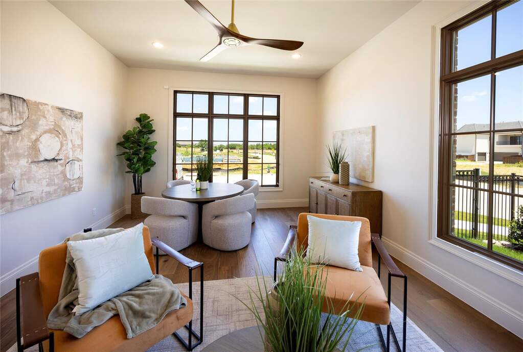5 Bedroom Single Family Home/House's Image 13