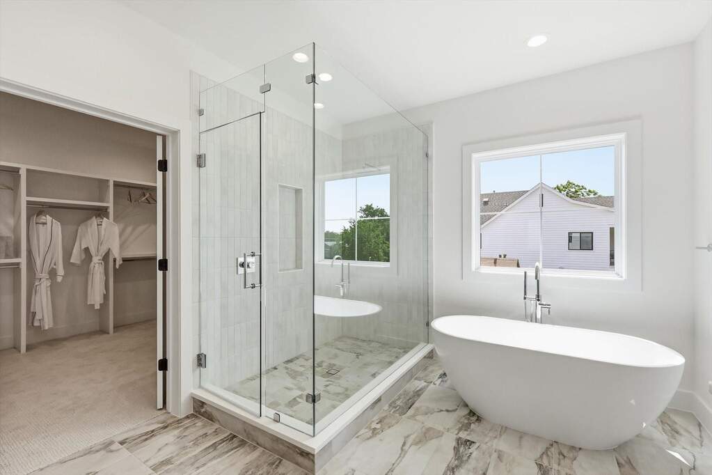 3 Bedroom Single Family Home/House's Image 14
