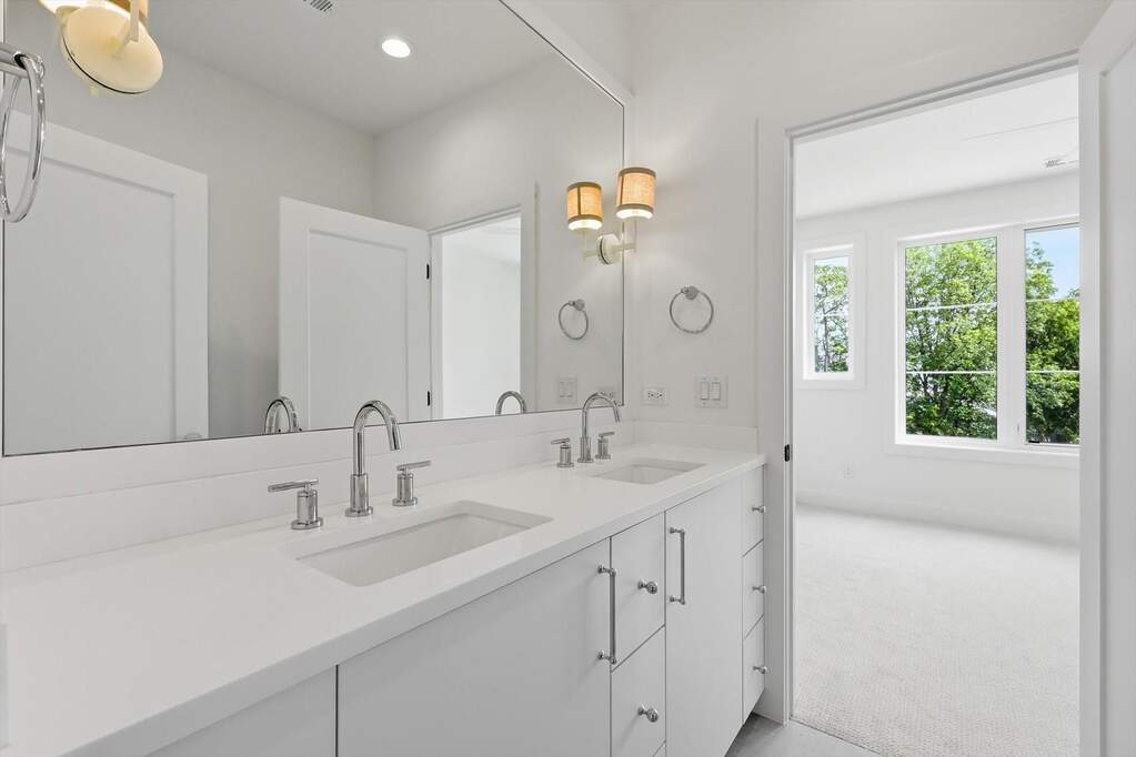 3 Bedroom Single Family Home/House's Image 20