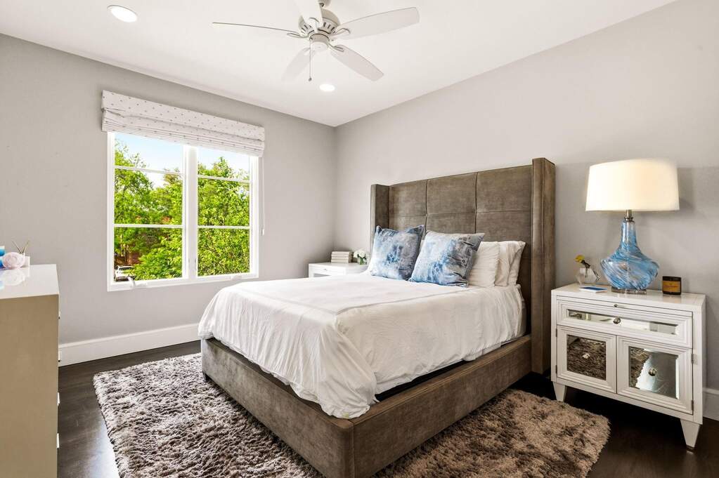 4 Bedroom Single Family Home/House's Image 23